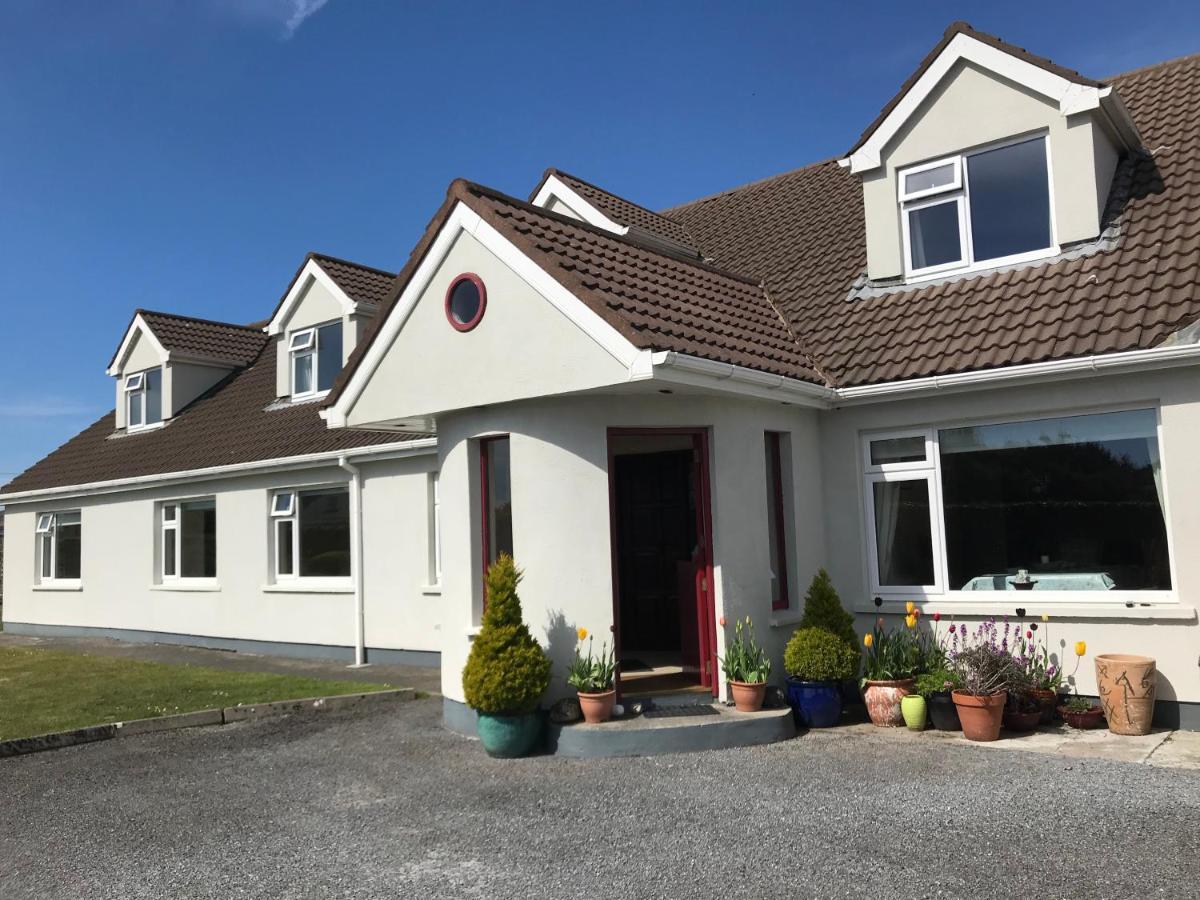 Faul House Accommodation Clifden Exterior photo
